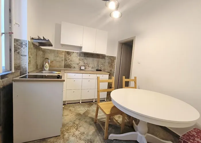 Bright And Colourful Luce -sandy Split