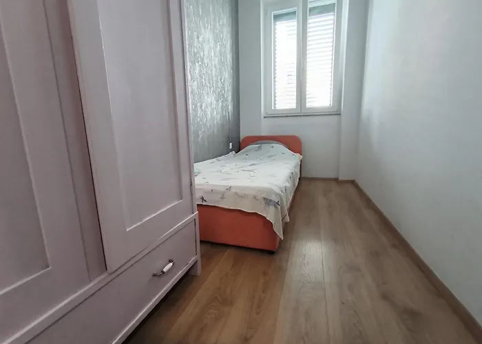 Bright And Colourful Luce -sandy *